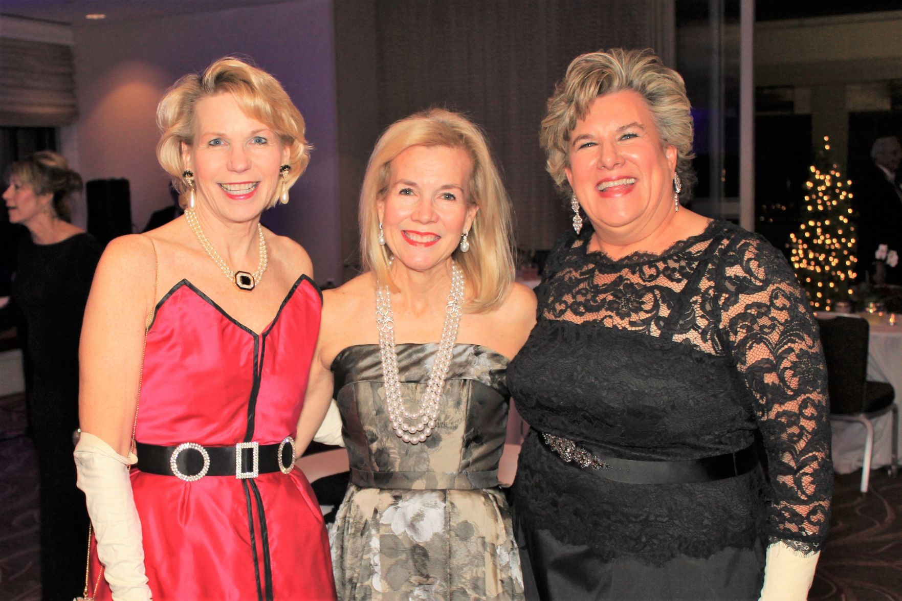 Mary Anne Mellow, Elaine Burkhardt, Laurie Wright